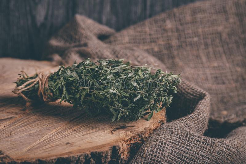 What Is A Sprig Of Thyme