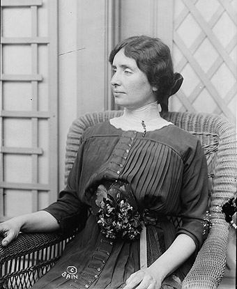 did helen keller fly a plane