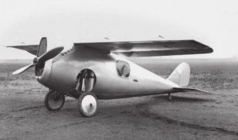 did helen keller fly a plane