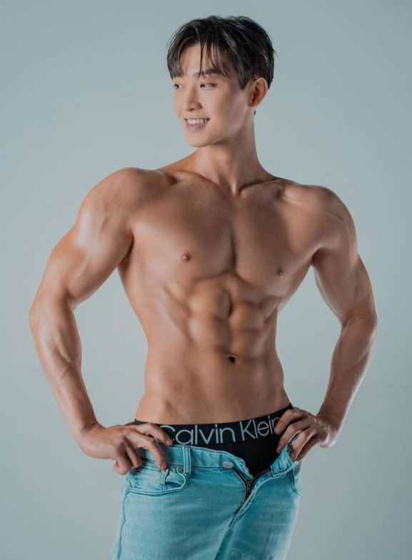 Sang Heon Lee age